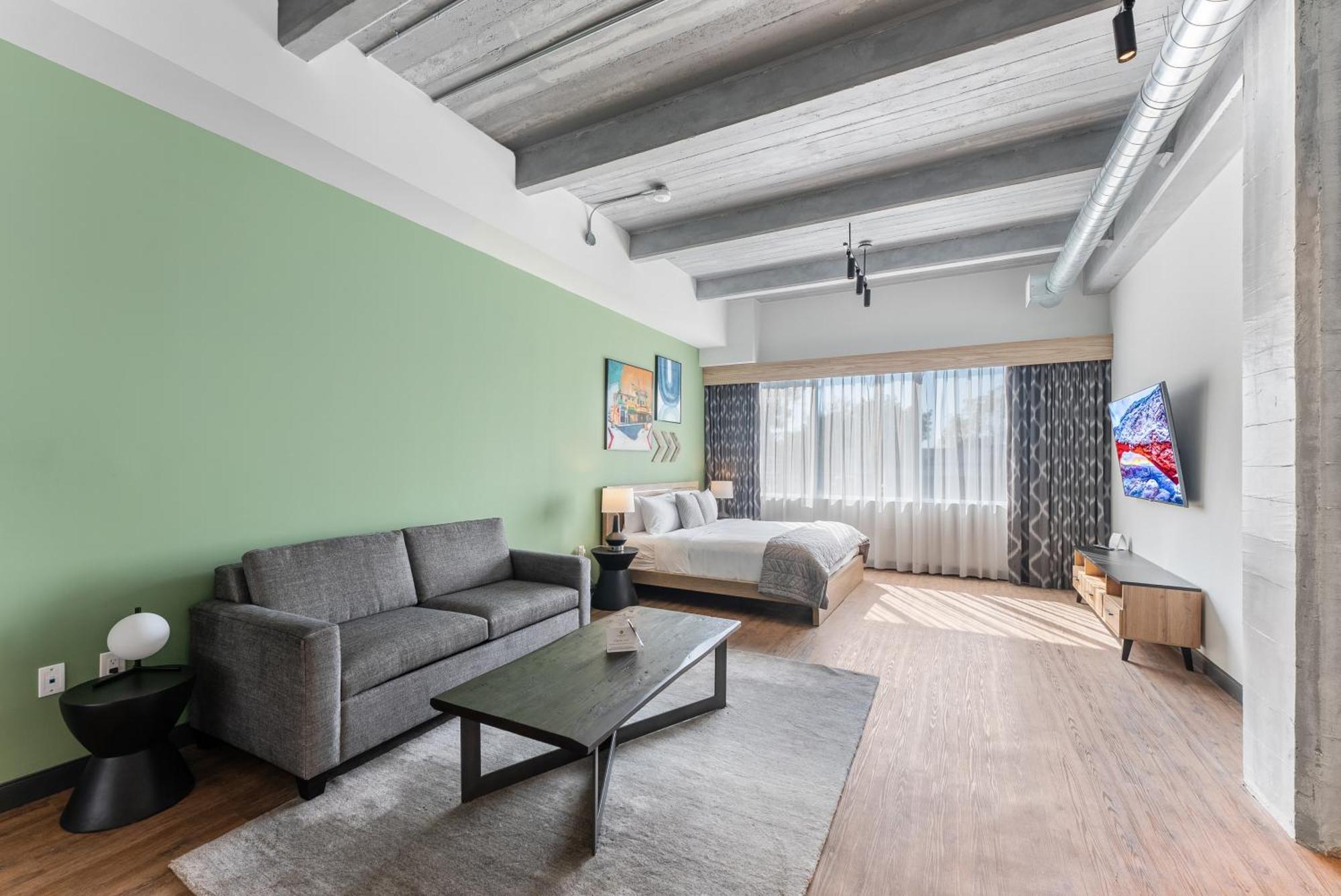Hotel Cannery Lofts