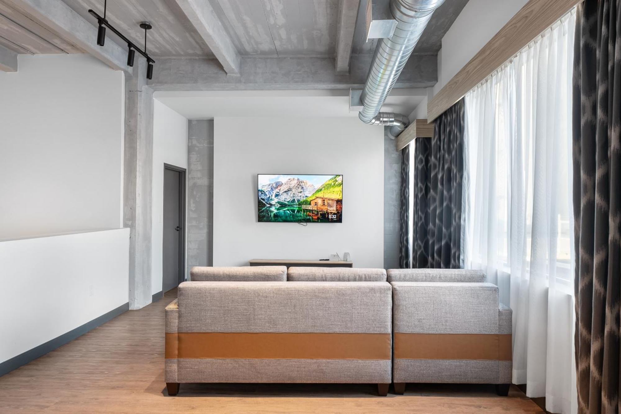 Cannery Lofts Hotel