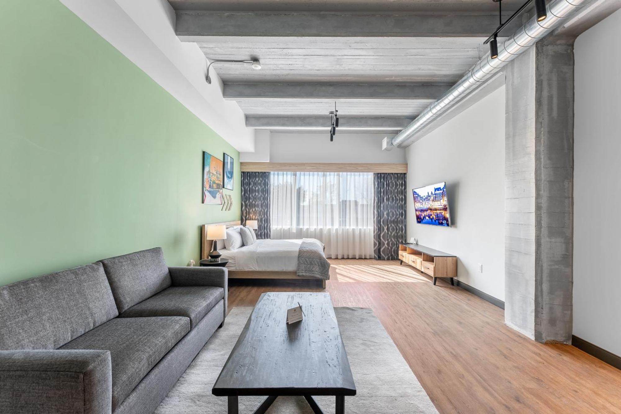 Cannery Lofts Hotel 4*