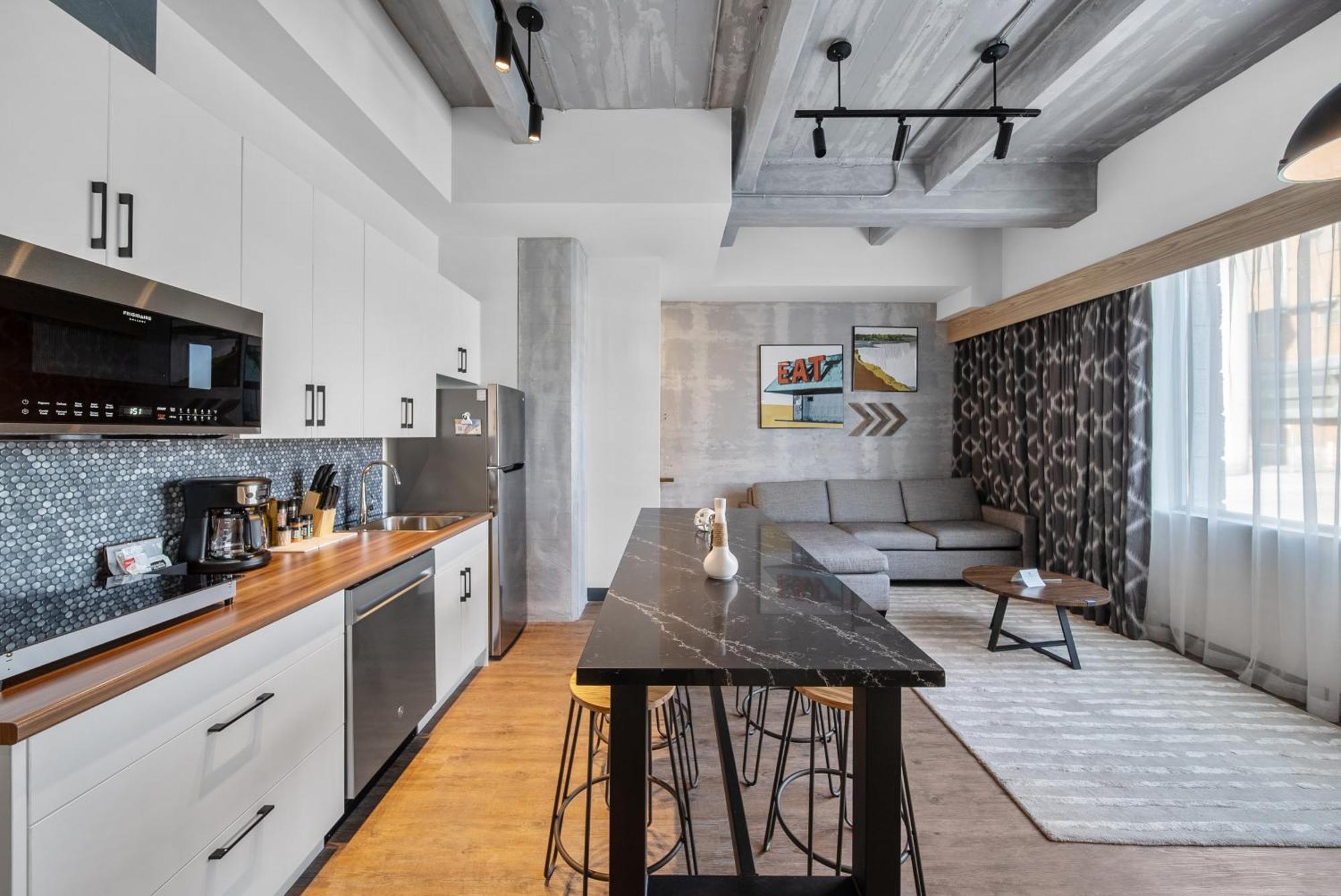 Cannery Lofts Hotel 4*