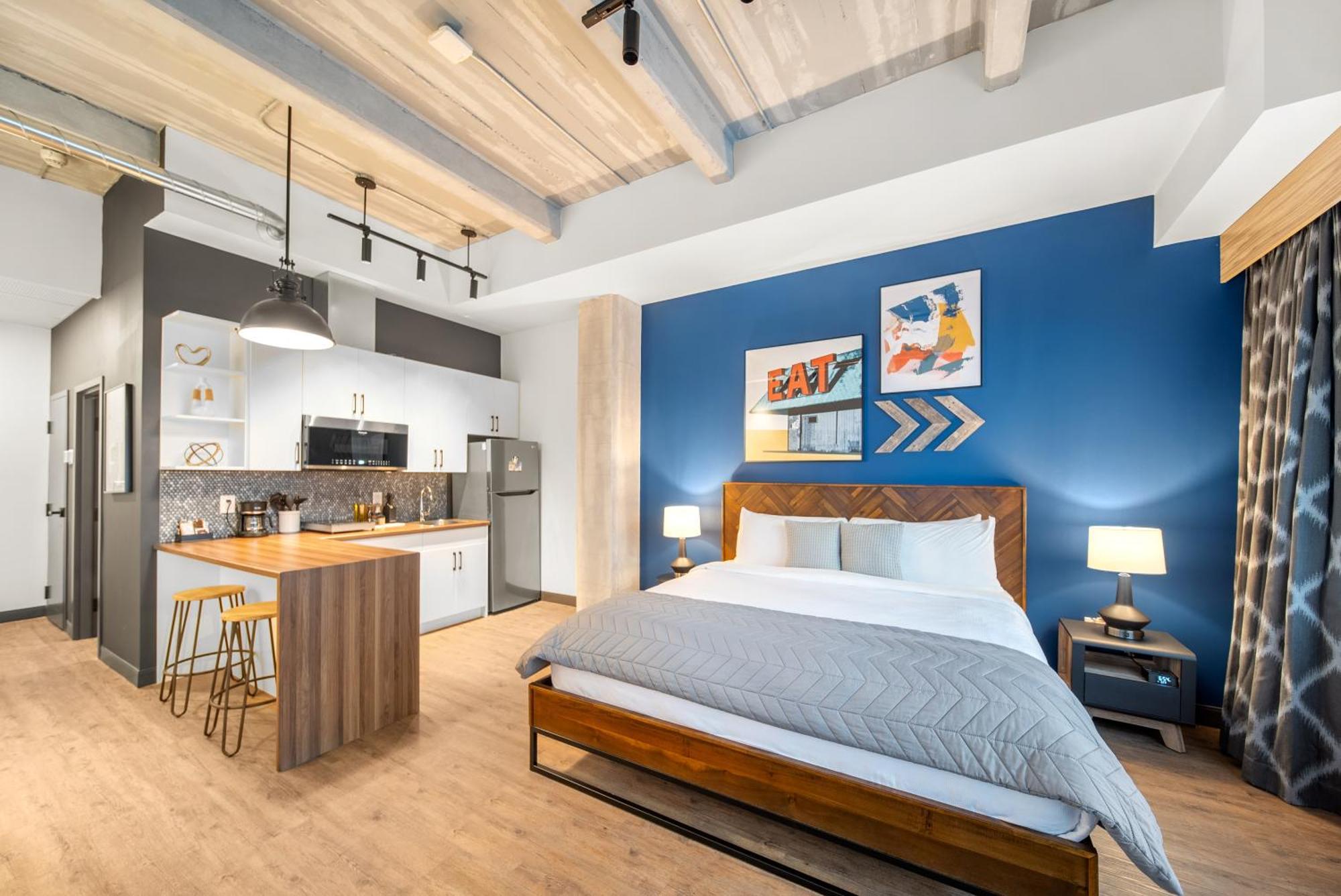 Hotel Cannery Lofts 4*