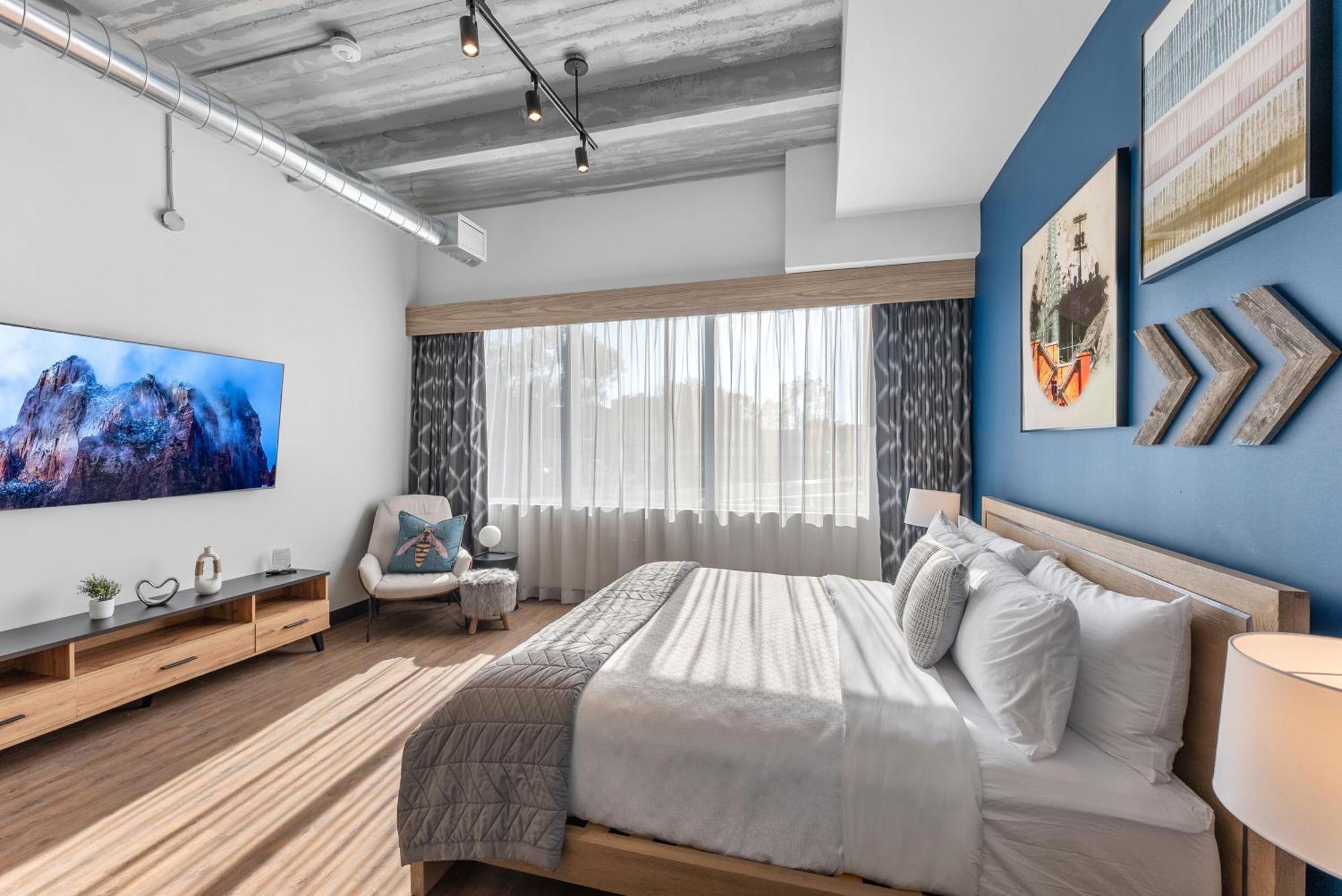 Cannery Lofts Hotel