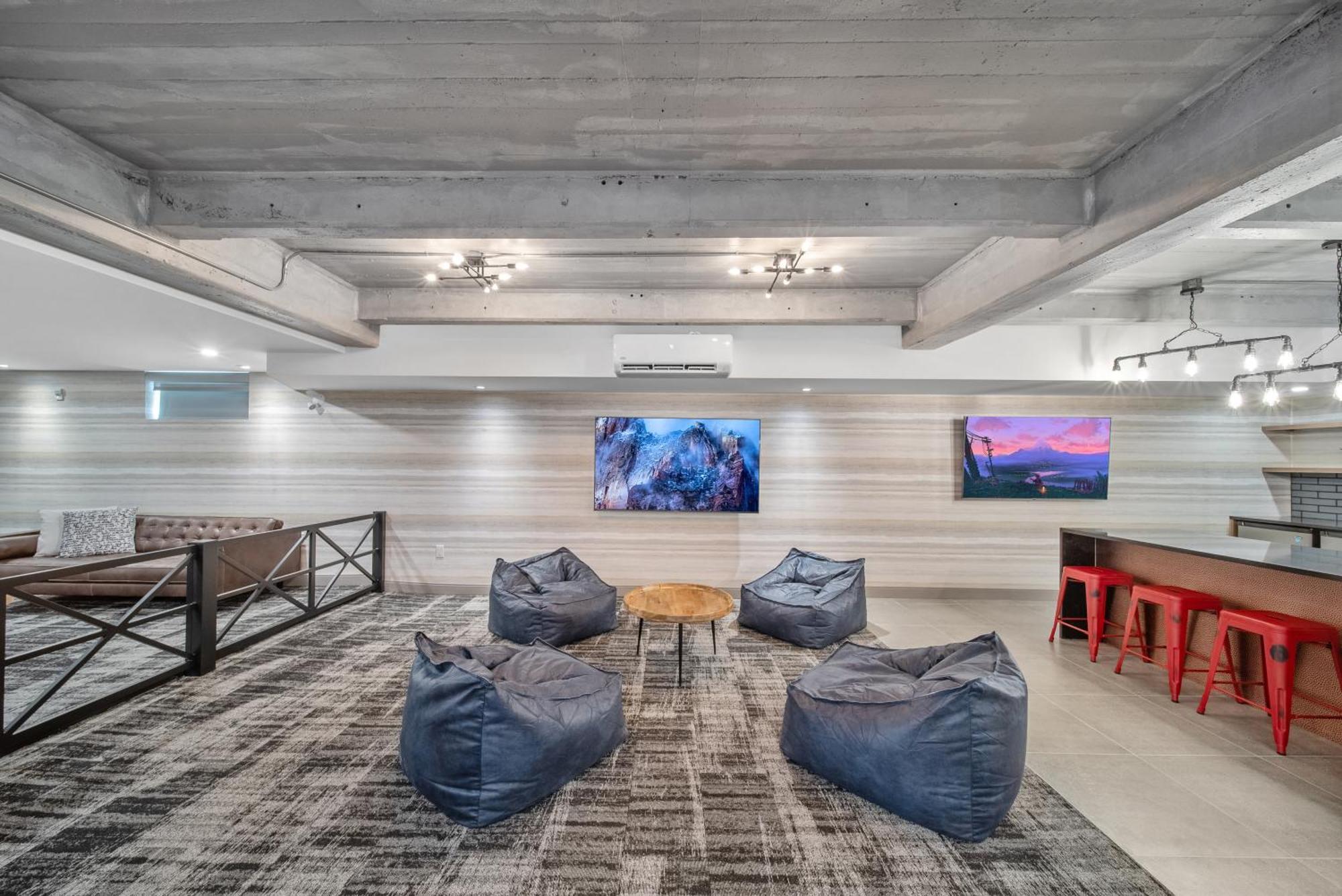 Hotel Cannery Lofts 4*