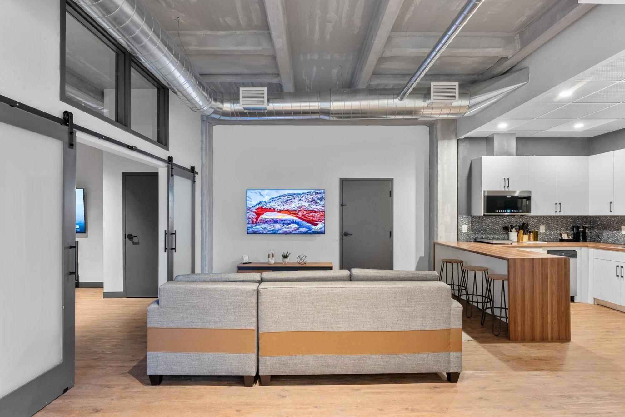 Cannery Lofts Hotel
